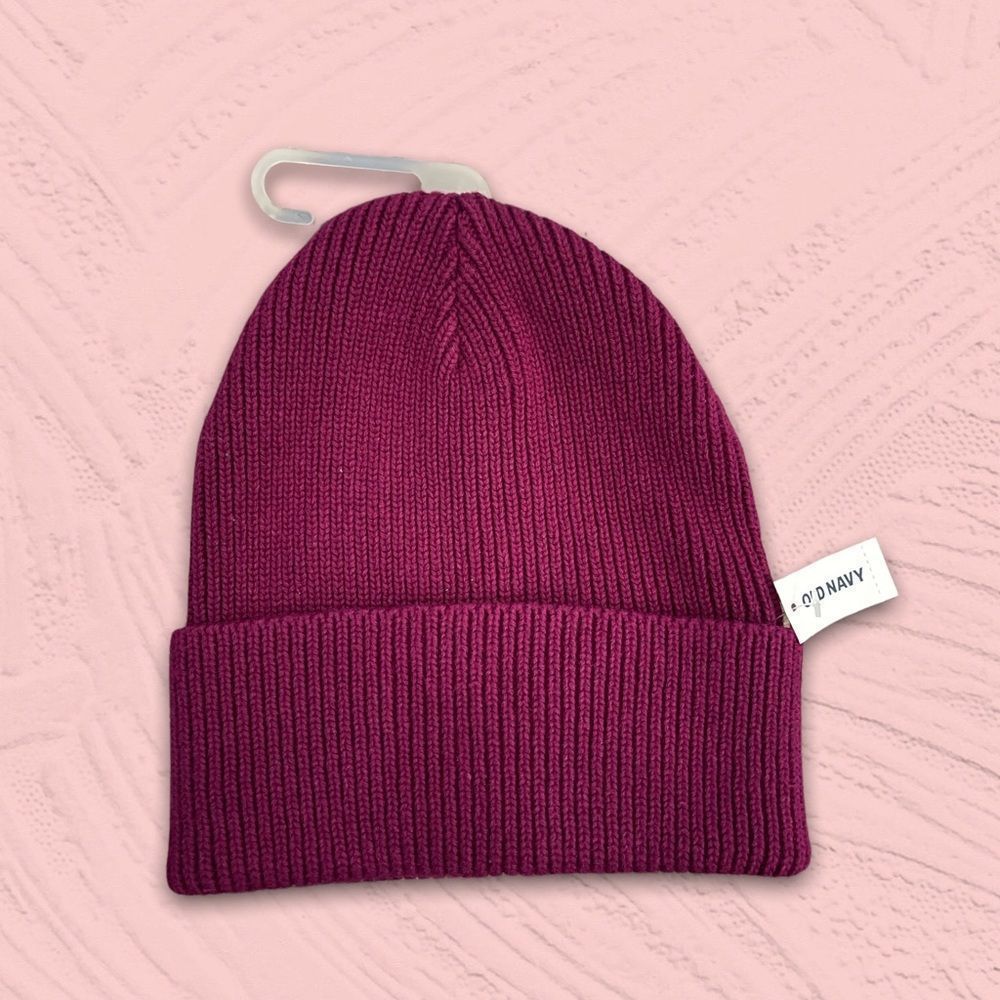 OLD NAVY Gender-Neutral Wide-Cuff Beanie Hat for Adults